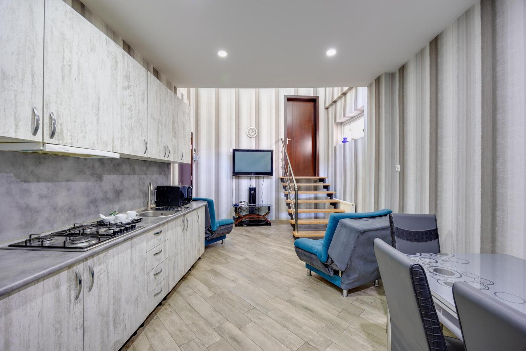 Rustaveli Two Bedroom Apartment With 5 Star Location Тбилиси Екстериор снимка